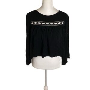 Lira XS Black Cropped Blouse with Cut-Out Detail